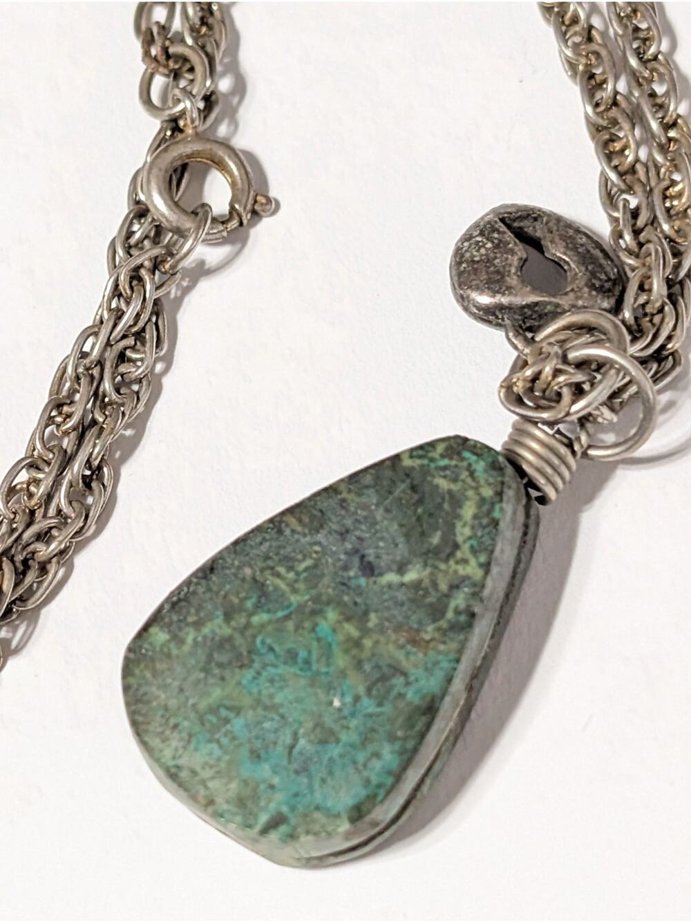 Vintage Green Agate Pendant Necklace Boho Artisan 24" Chain‎ Silver-tone blu3-34